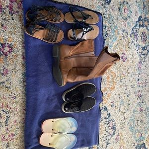 Girls size 12/13 shoes